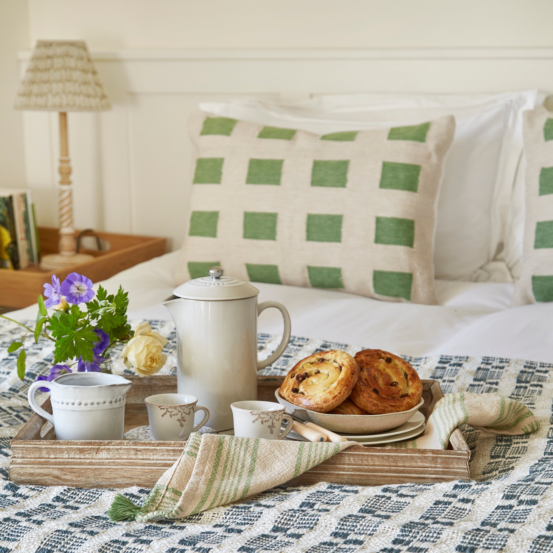 Faro Green Cushion
