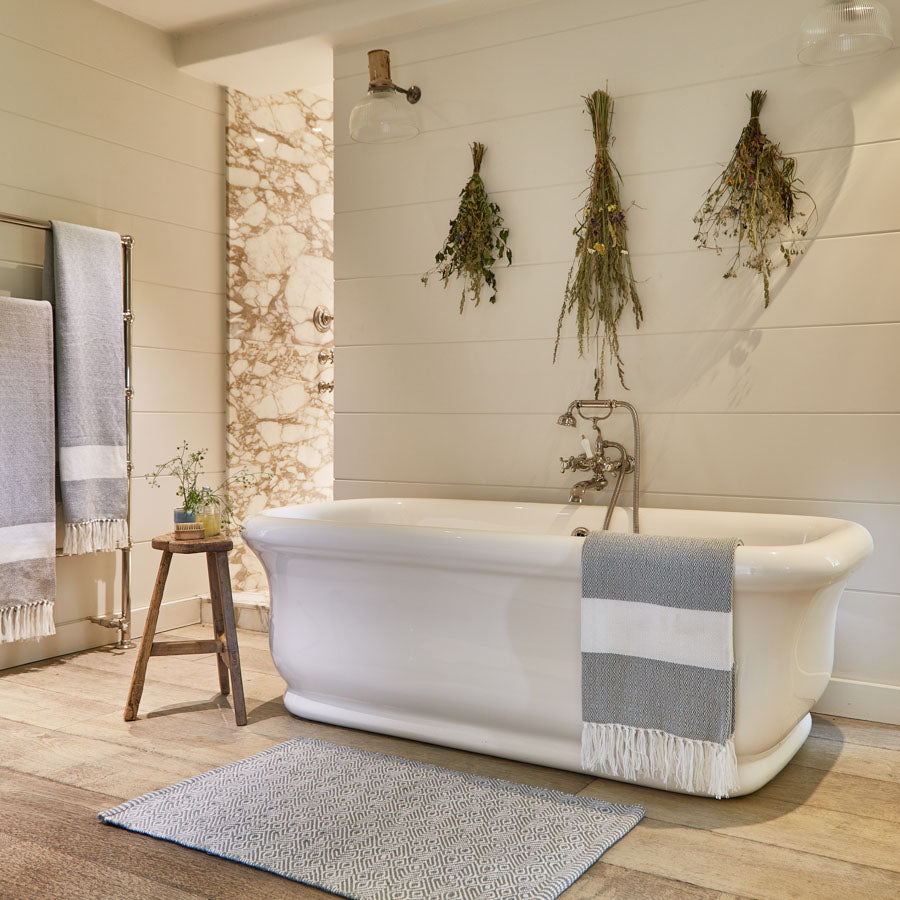 dove grey bathroom rug