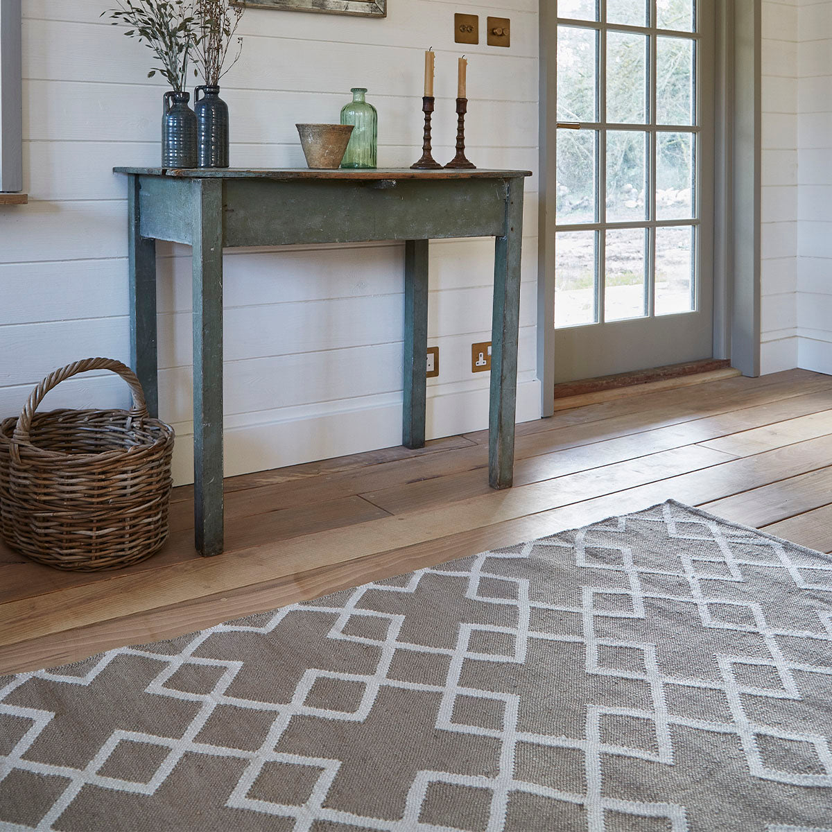 Chinchilla Juno Rug