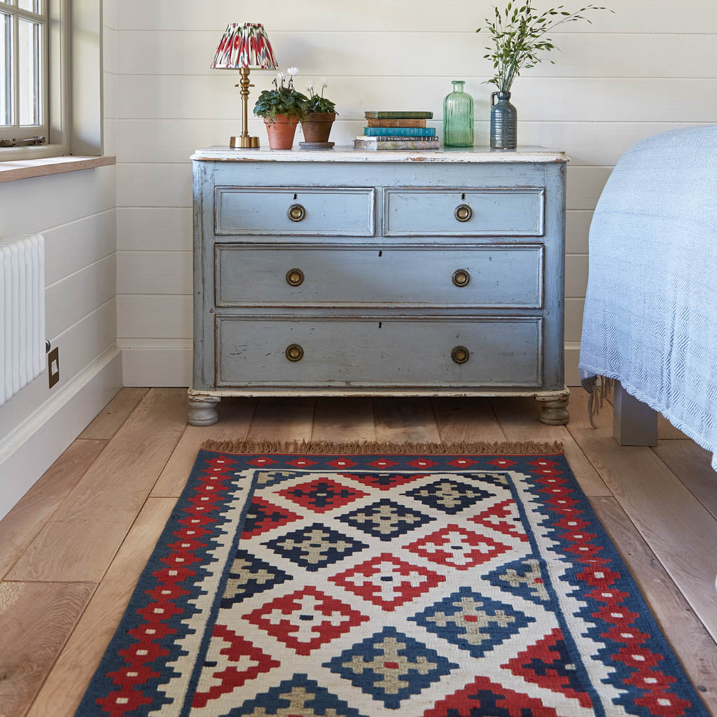 Raja Imperial Rug - 300cm x 250cm