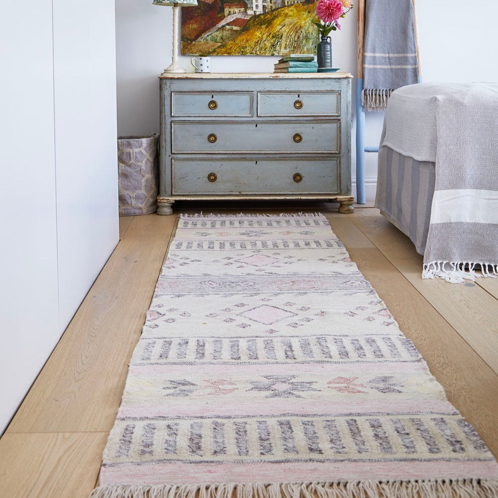 Andalucia Cadiz 8-Metre Runner Rug