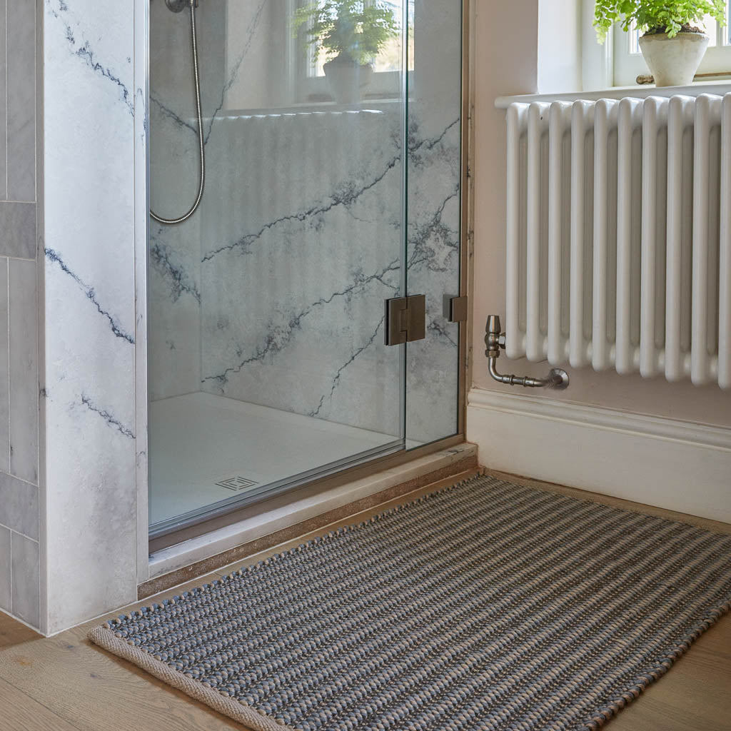 striped bathmat