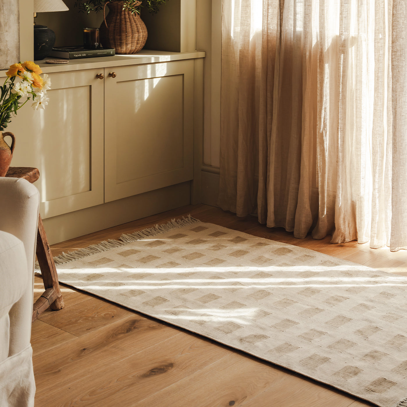 Faro Ecru Rug