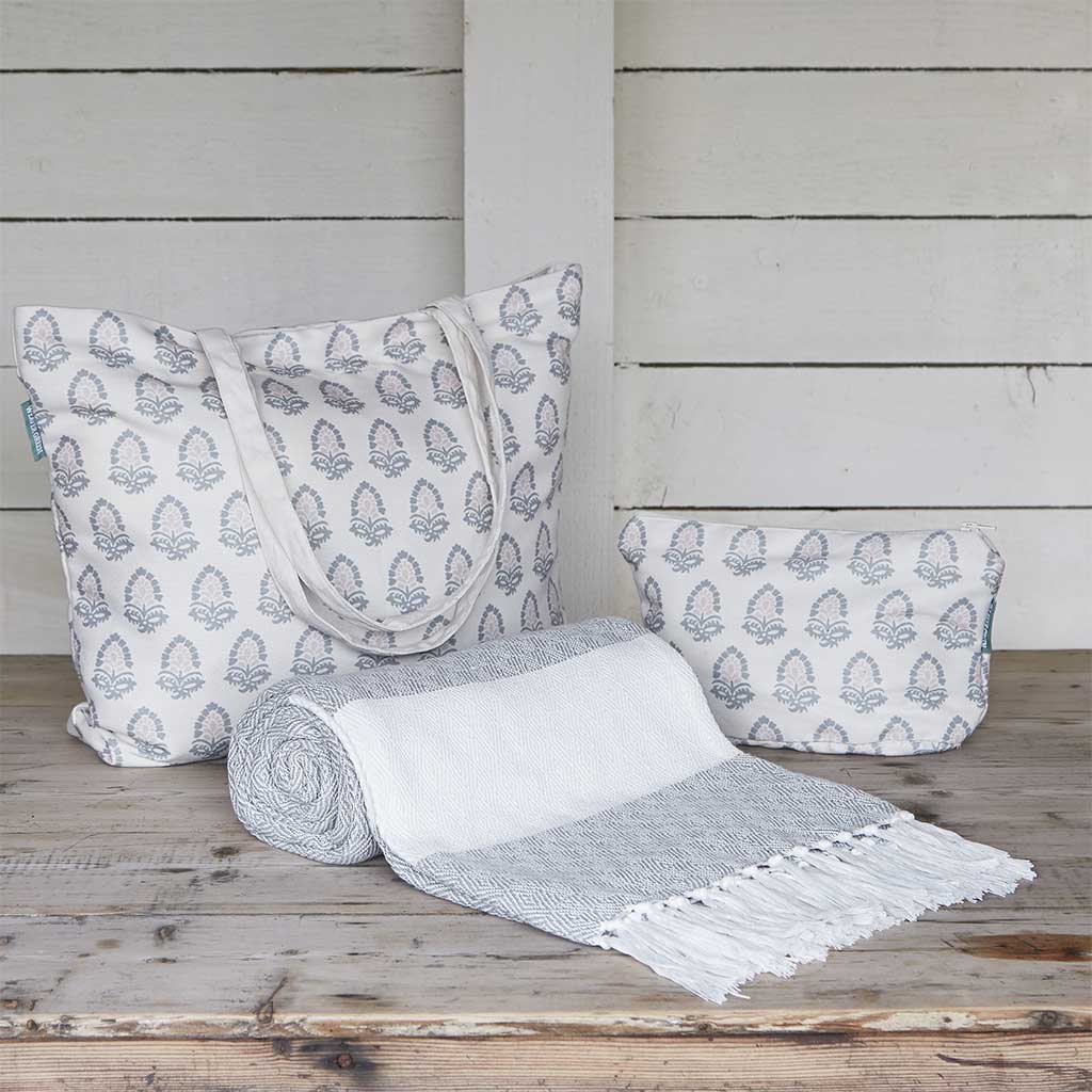Acorn Bundle in Dove Grey