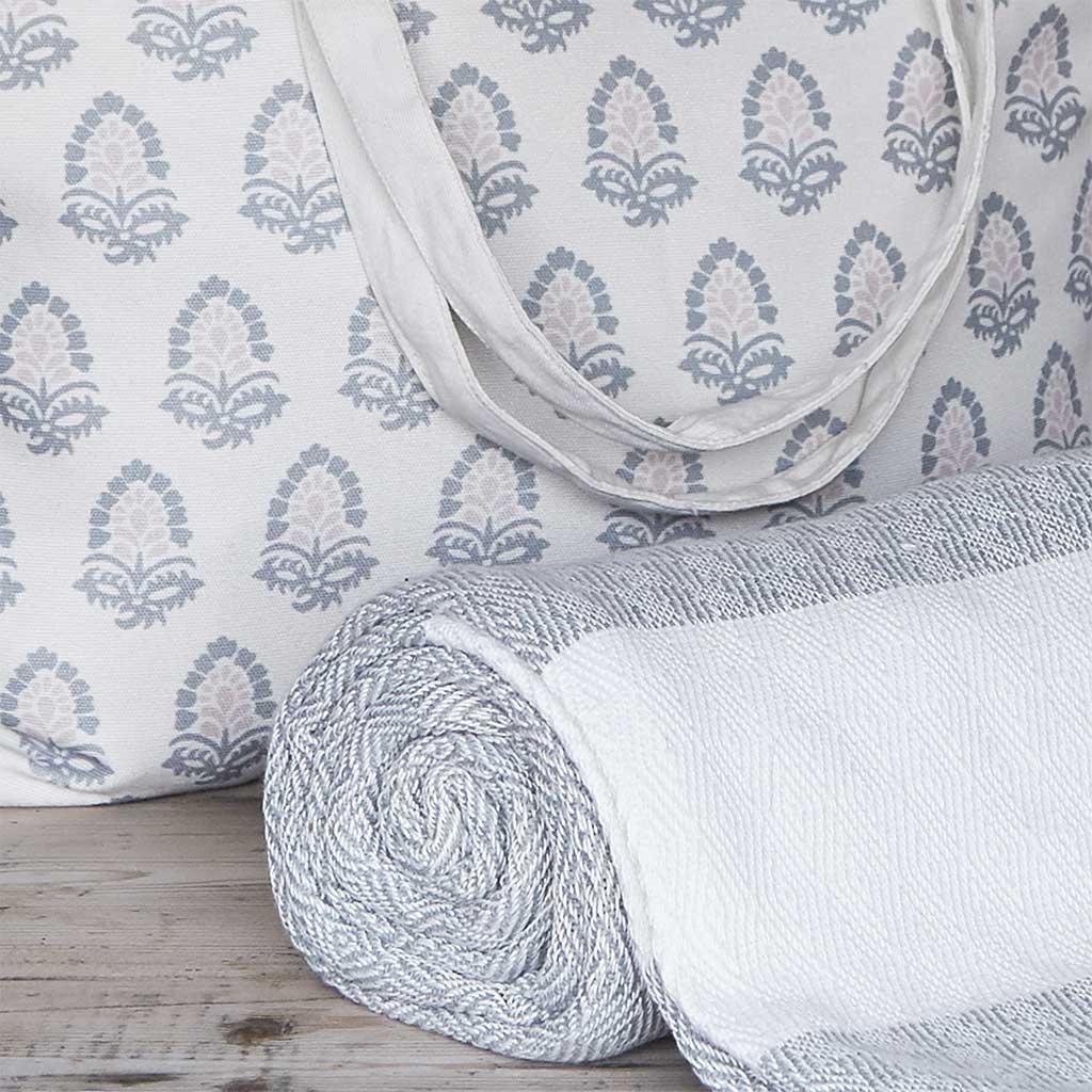Acorn Bundle in Dove Grey