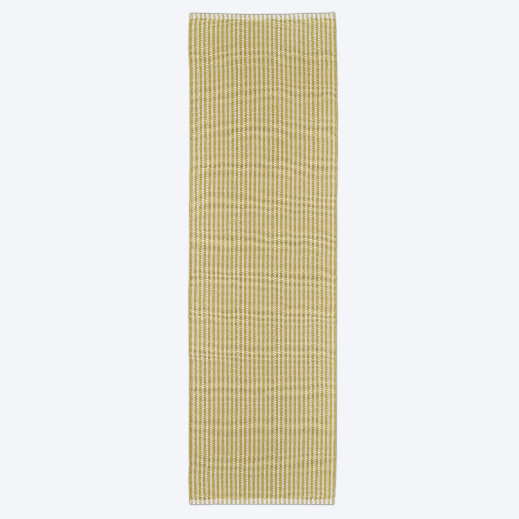 yellow striped runner