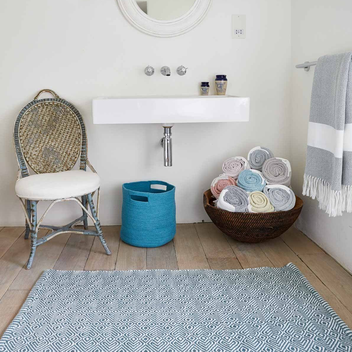 Teal Provence Rug under sink in bathroom