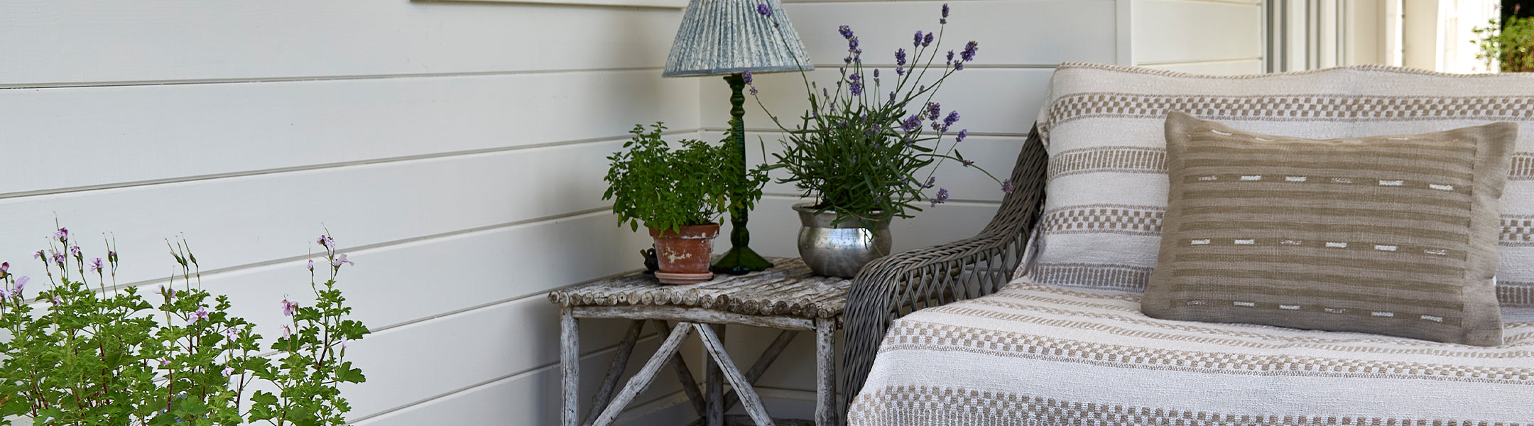 Neutral Cushions