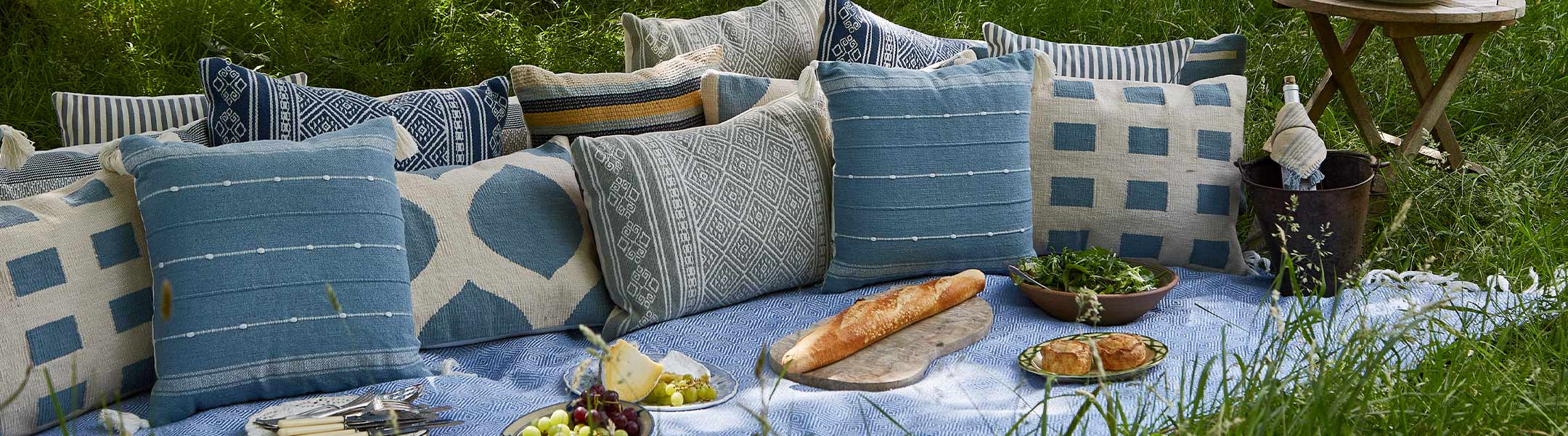Picnic & Beach Throws