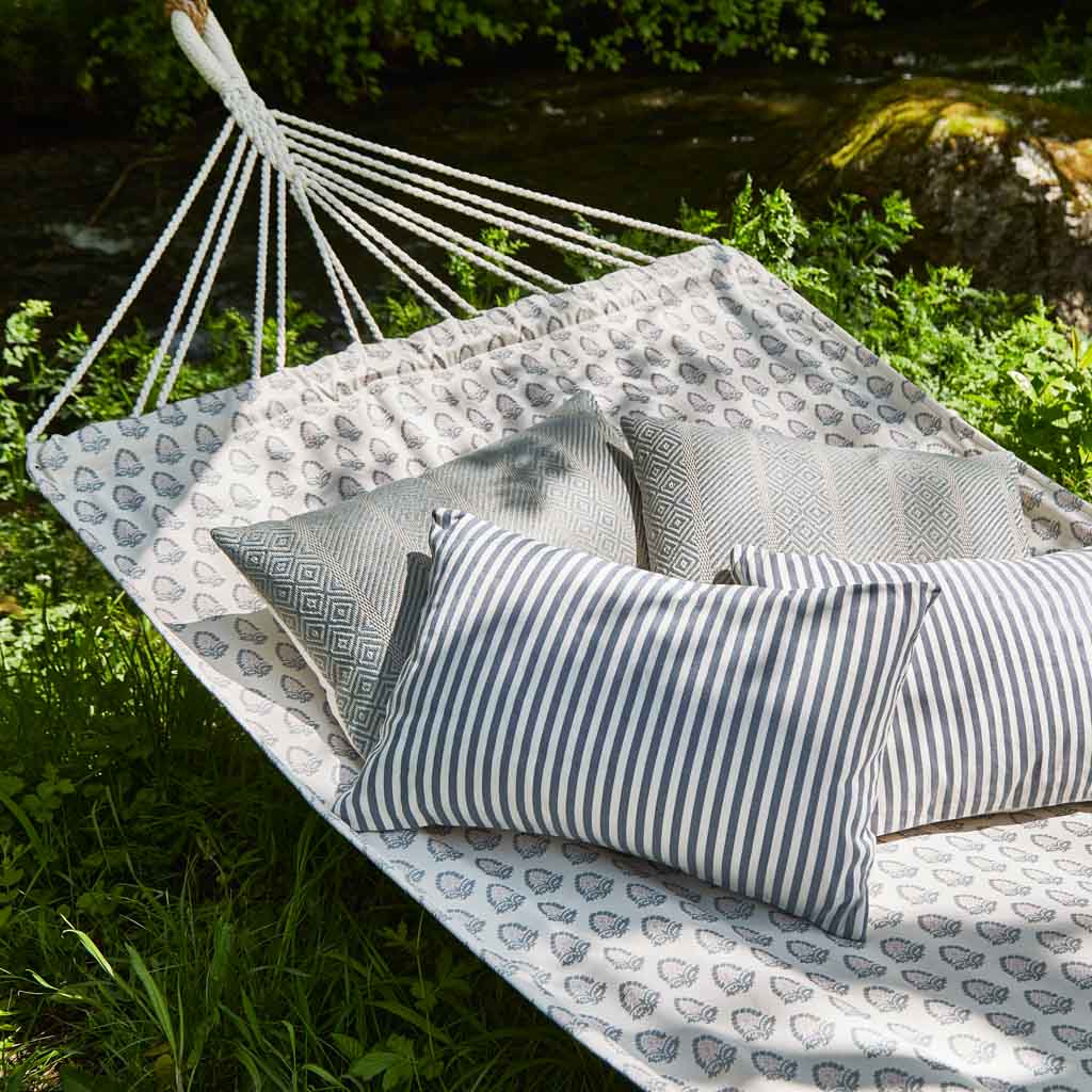 Acorn Dove Grey Hammock