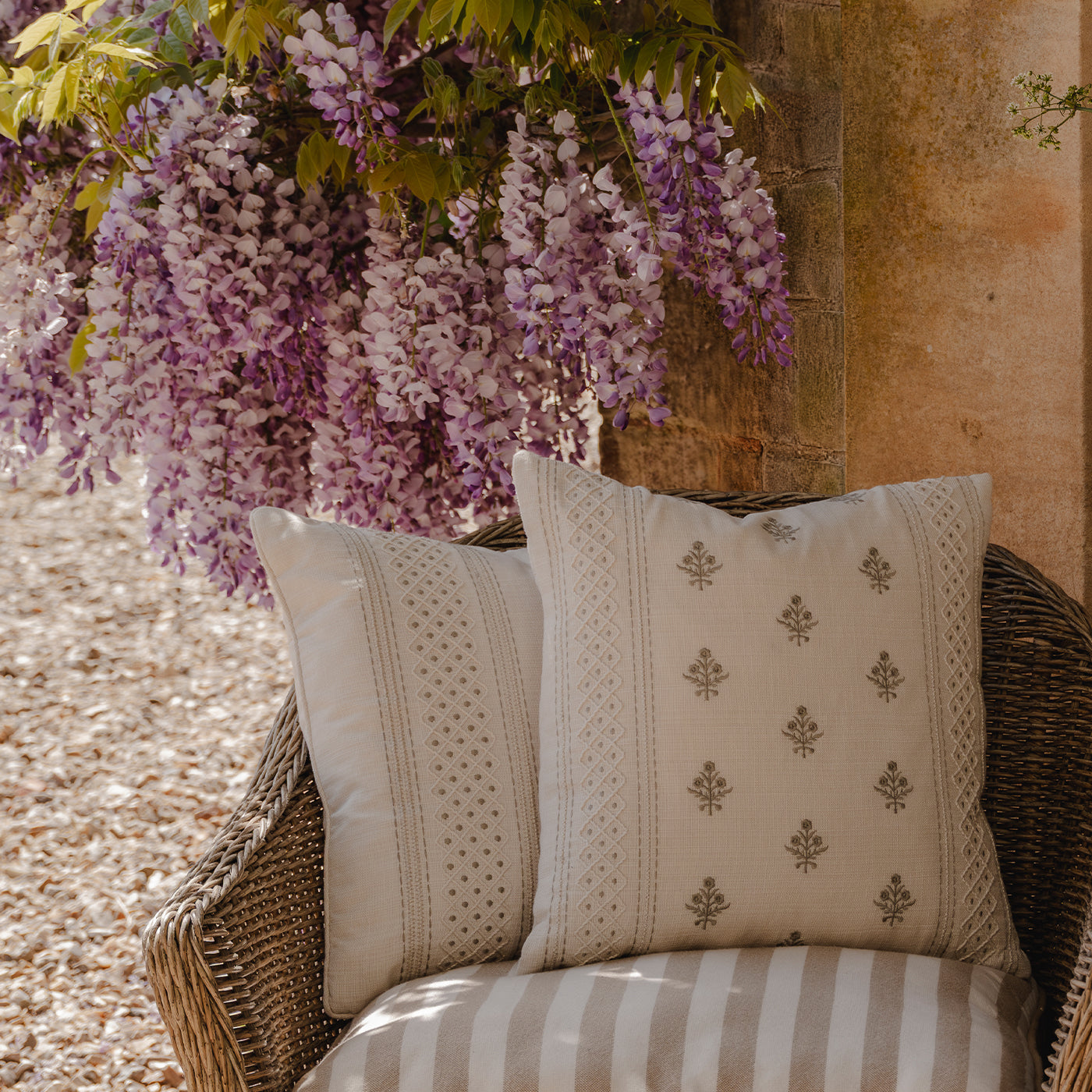 Daisy Eucalyptus Cushion