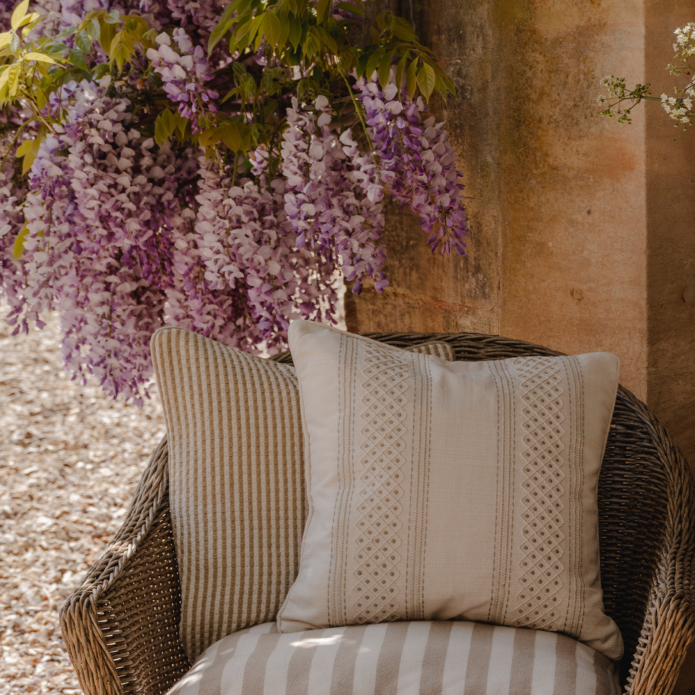 Jasmin Eucalyptus Cushion