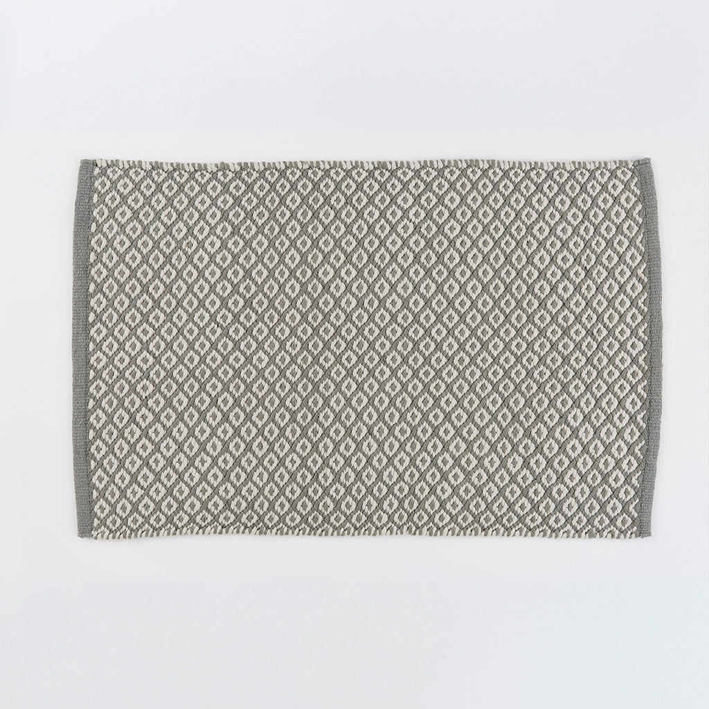 dove grey thistle rug