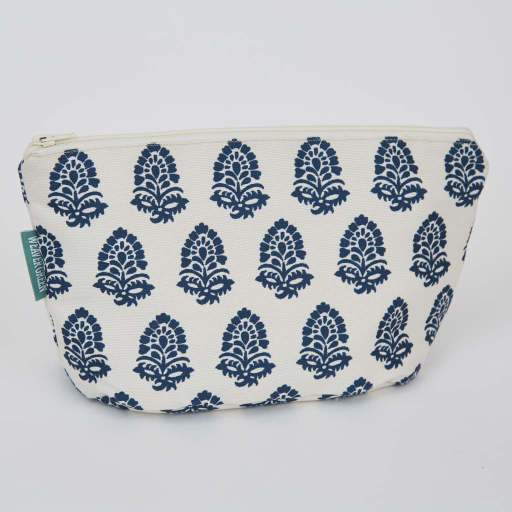 Jaipur Acorn Navy Washbag
