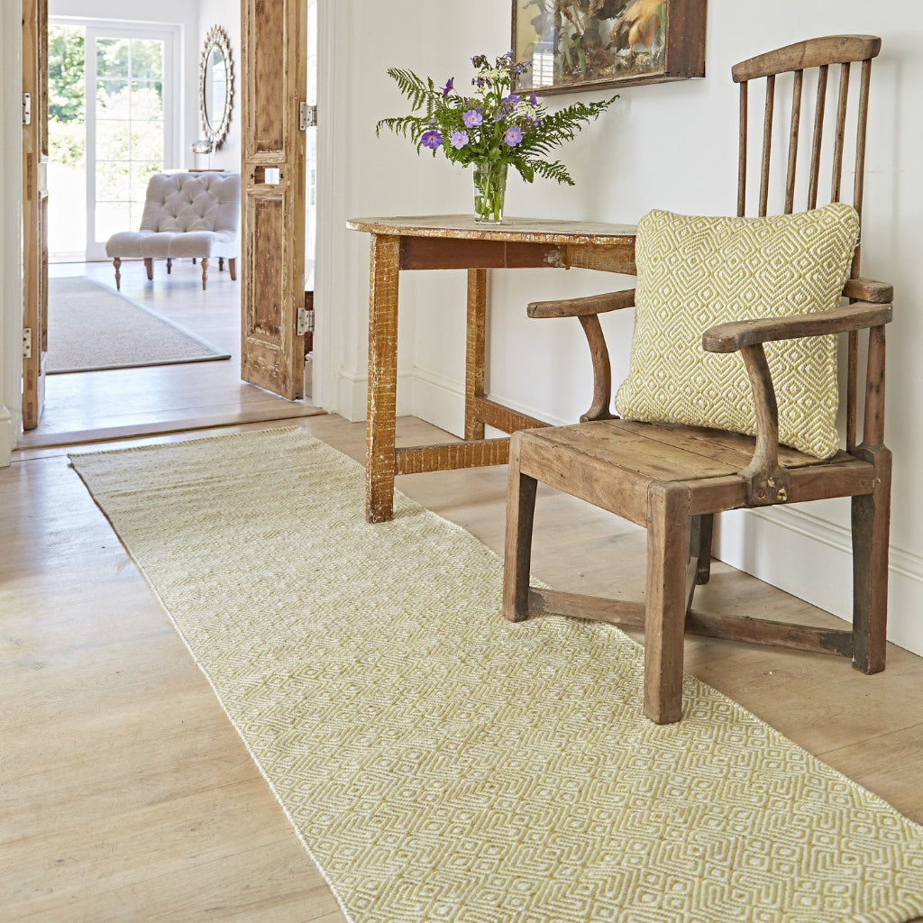 Gooseberry Provence Runner Rug in hallway