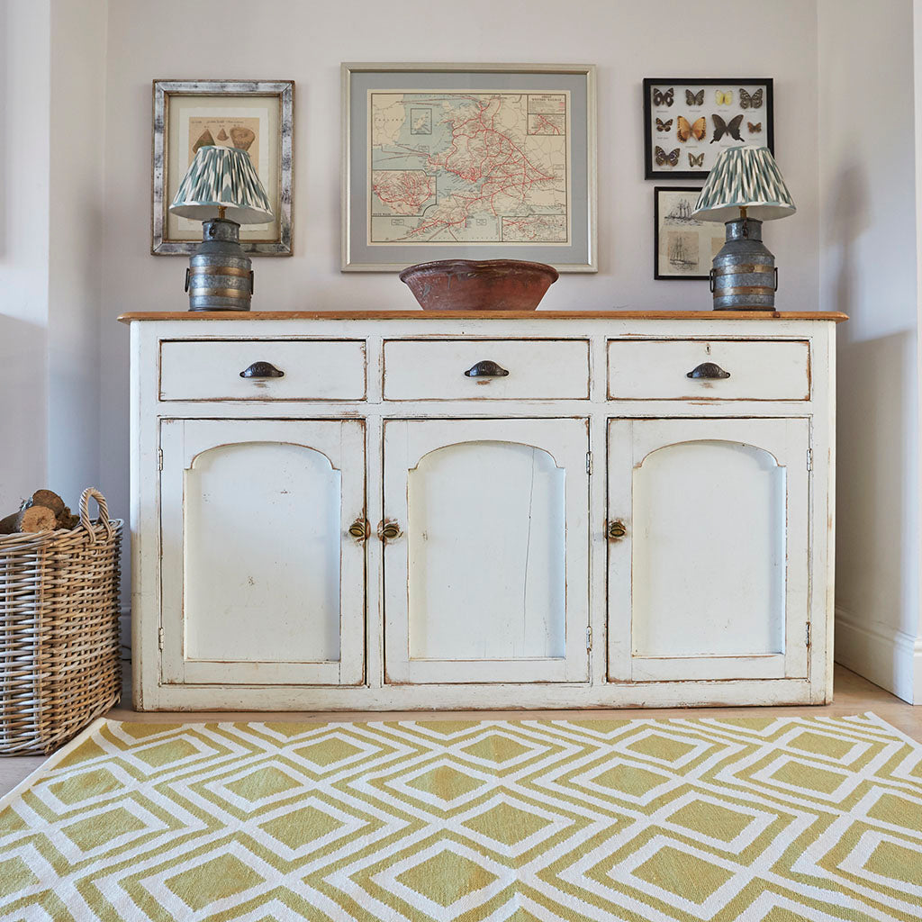 Gooseberry Iris Rug