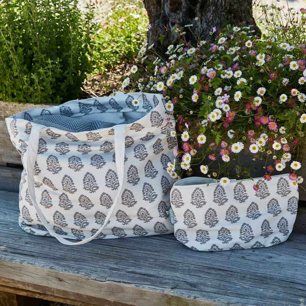 Jaipur Acorn Monsoon Washbag