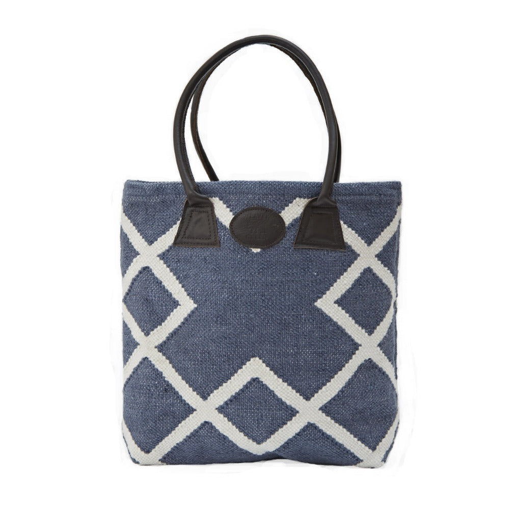 Juno Navy Bag