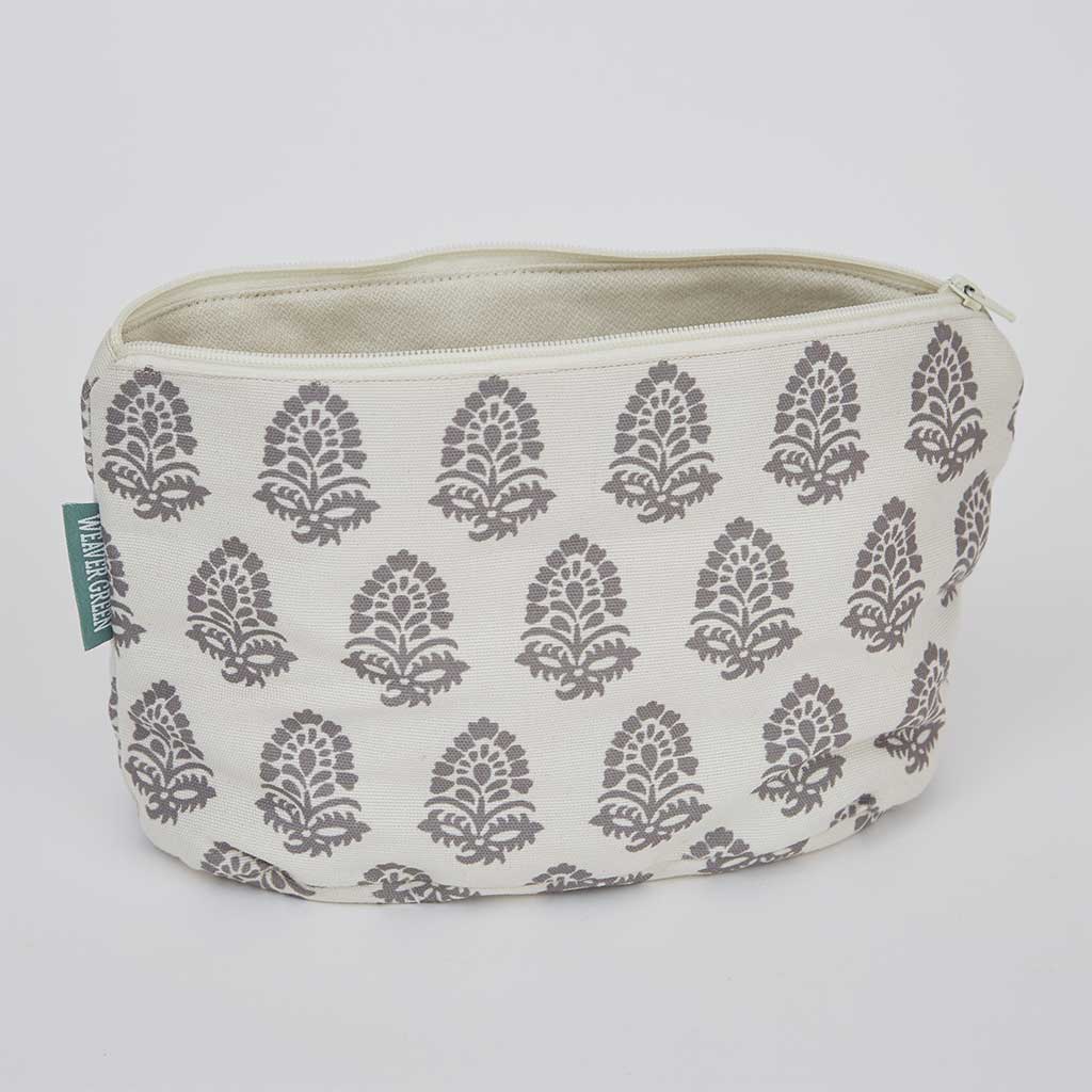 Monsoon Washbag & Basket Bundle